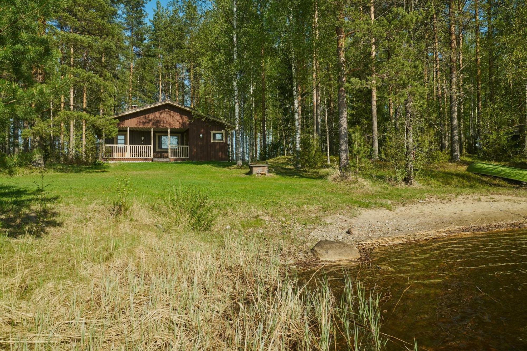 Resort Naaranlahti Cottages Pokoj fotografie